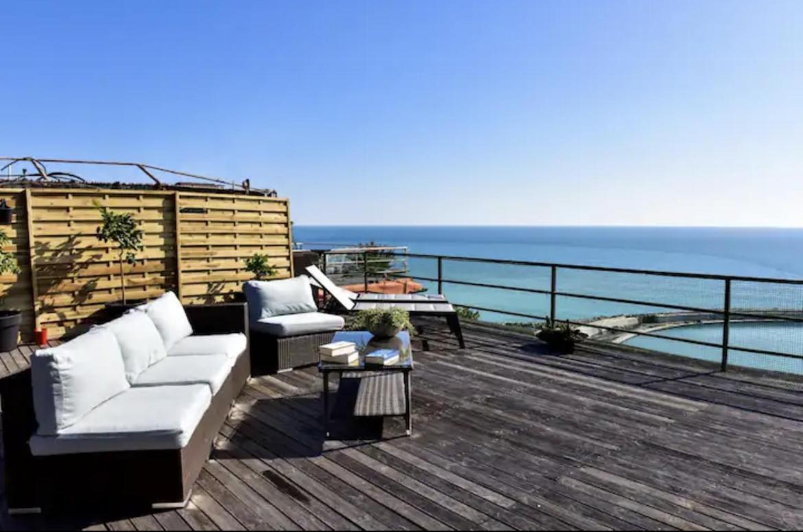 Apartament Attico D' Amare Ventimiglia Zewnętrze zdjęcie